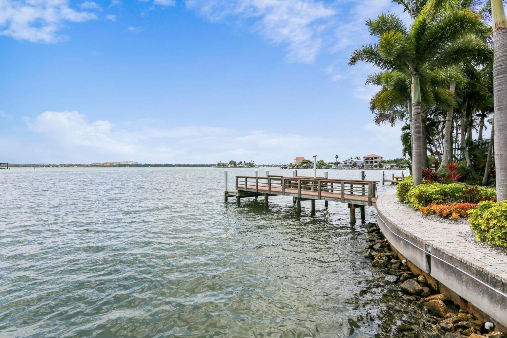 Coconut Paradise St. Pete Beach Ngoại thất bức ảnh